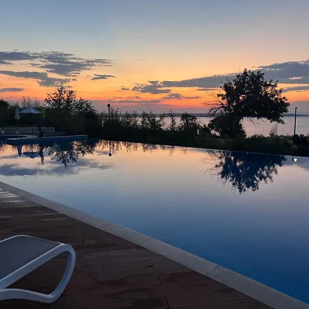 Santa Marina Sea Bliss Retreat Apartmán *
