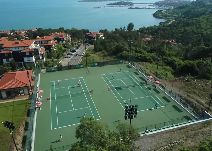 Апартамент Sea Bliss Retreat -santa Marina -