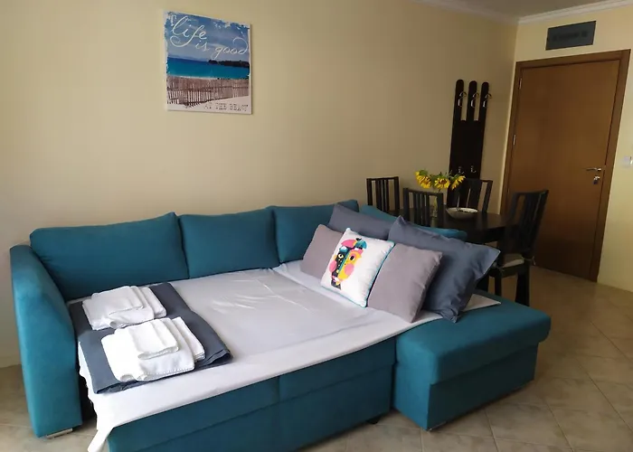 Апартамент Sea Bliss Retreat -santa Marina - *